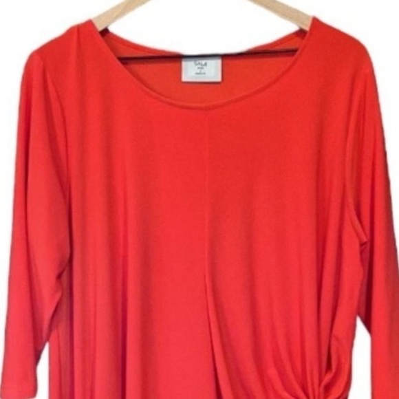 Chalet et cici Asymmetrical Lagenlook Tunic Top Red Large - Picture 2 of 8